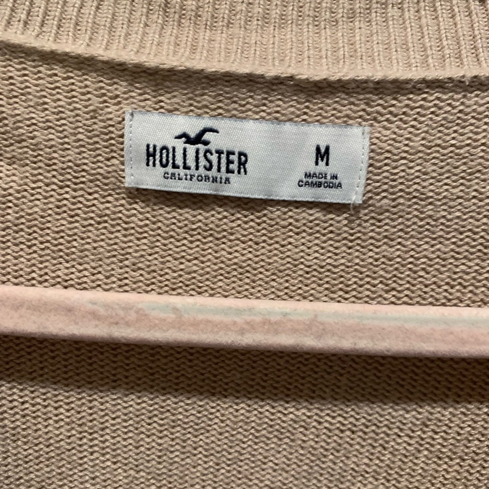 Hollister cardigan crop sweater. Striped. Size M. - Picture 3 of 9